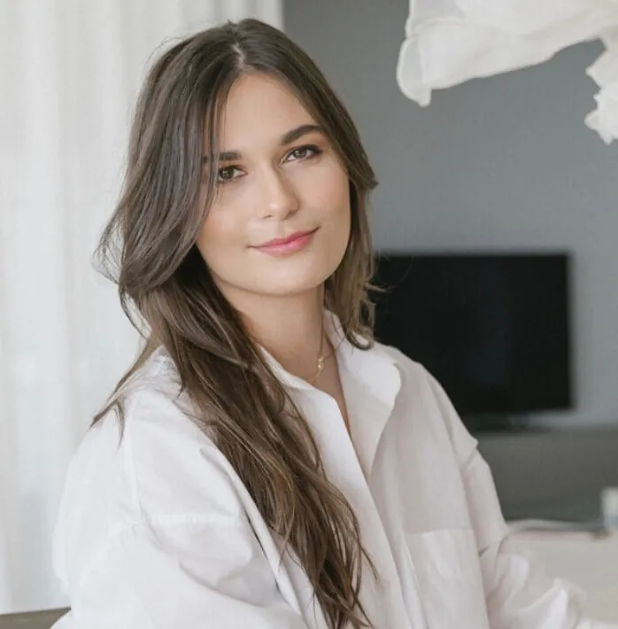 Daniela F.